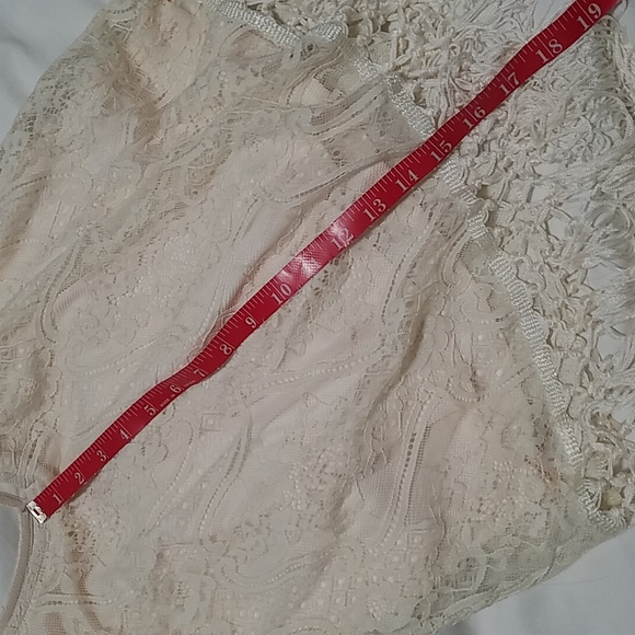 Lace Tank w/ fringe bottom NEW sz Small Blu Pepper - Picture 15 of 16